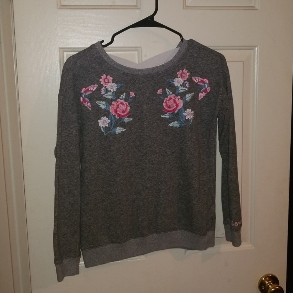 Embroidered Abercrombie hoodie